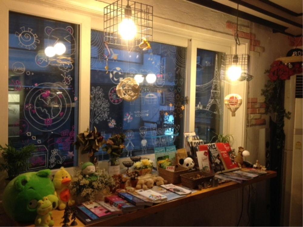 Comeinn Guesthouse Hongdae - Female Only Seul Dış mekan fotoğraf