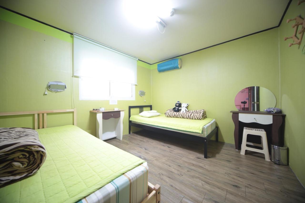 Comeinn Guesthouse Hongdae - Female Only Seul Dış mekan fotoğraf